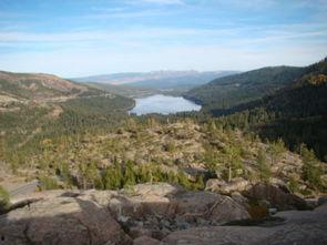 唐纳山口,穿越时空的地理奇观
